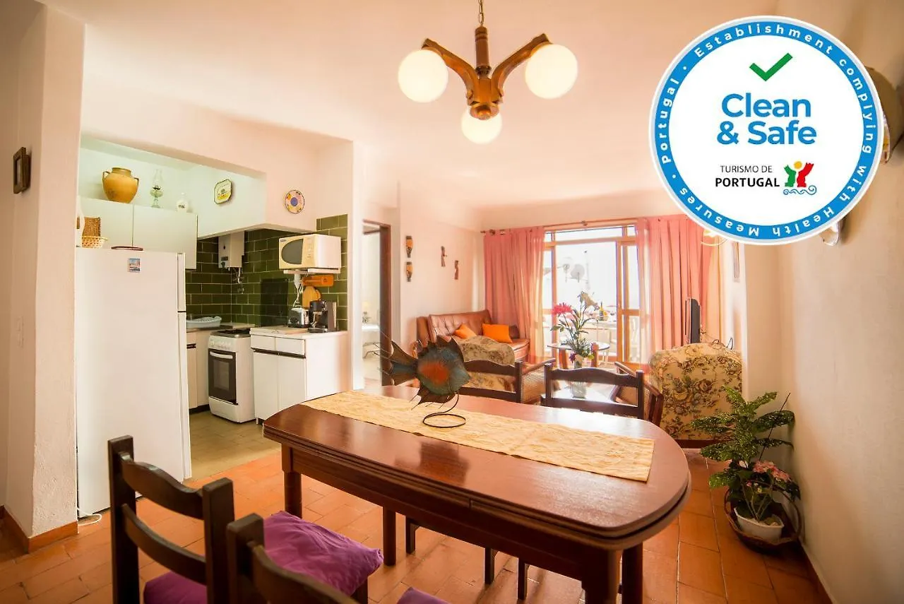 A06 - Seaview 1 Bed Apartment Luz